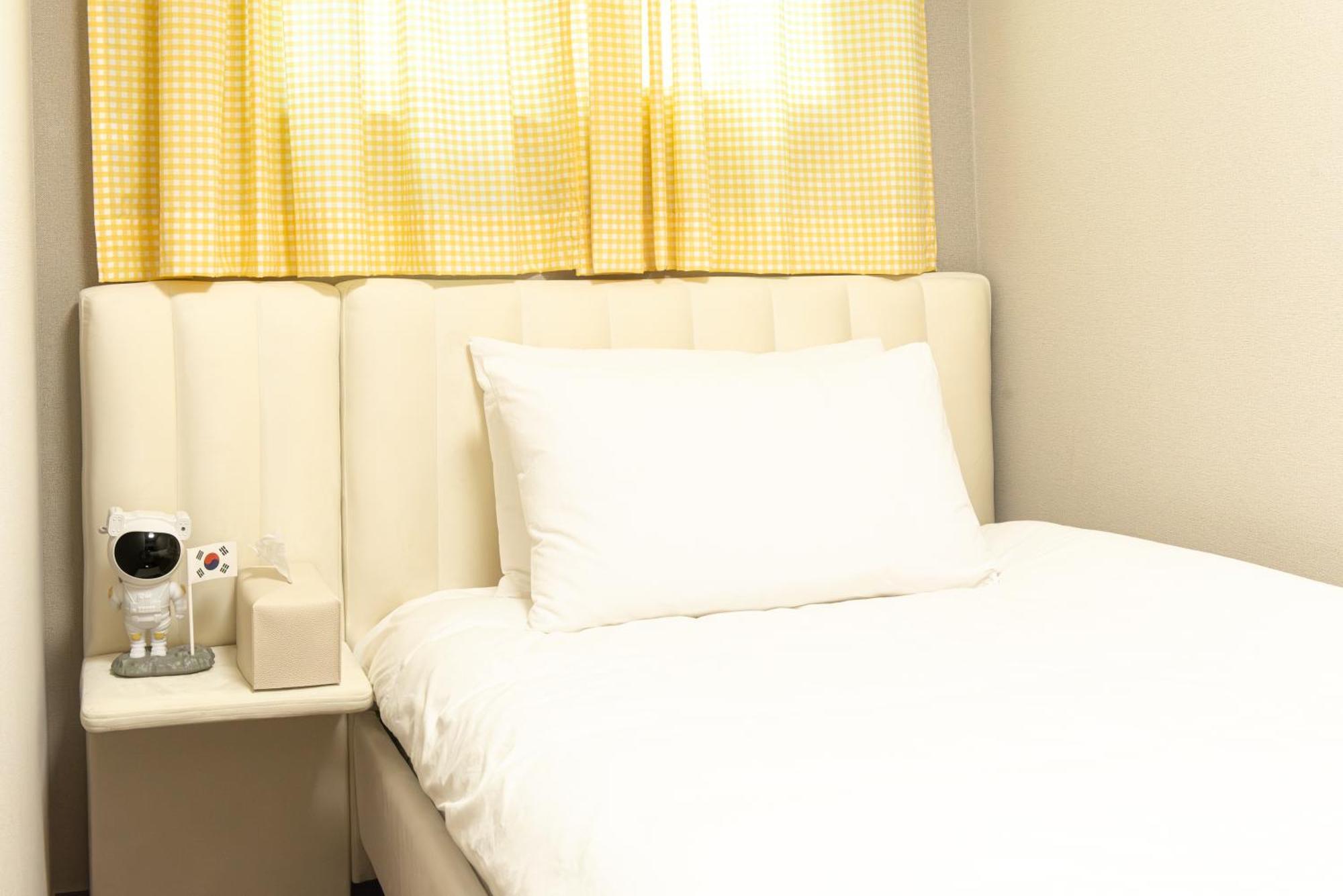 Incheon Airport Guest House King Екстер'єр фото