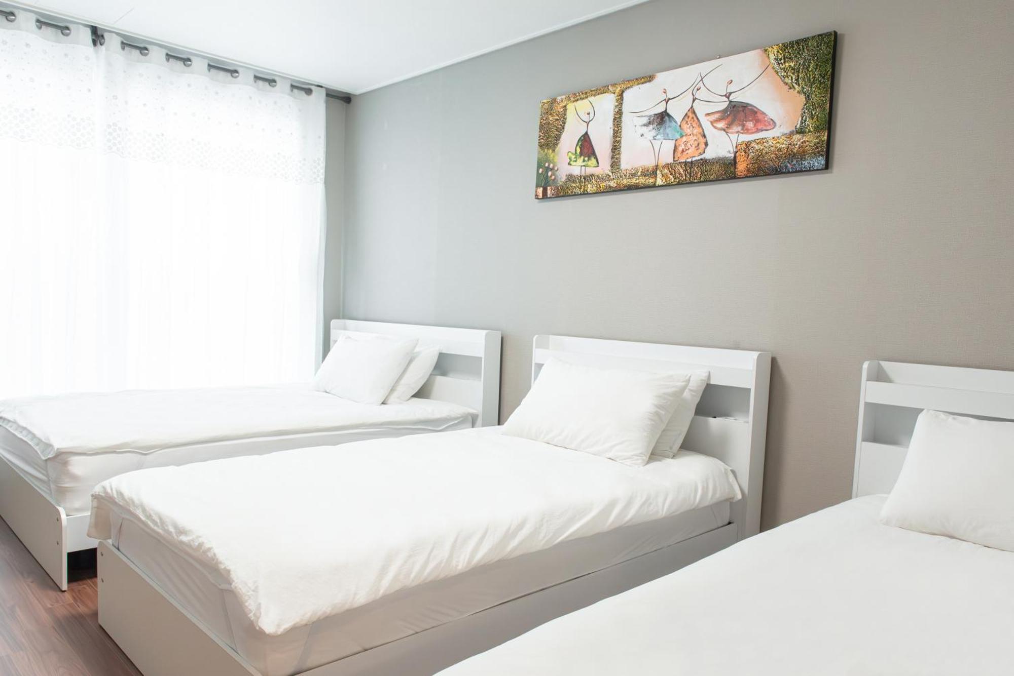 Incheon Airport Guest House King Екстер'єр фото