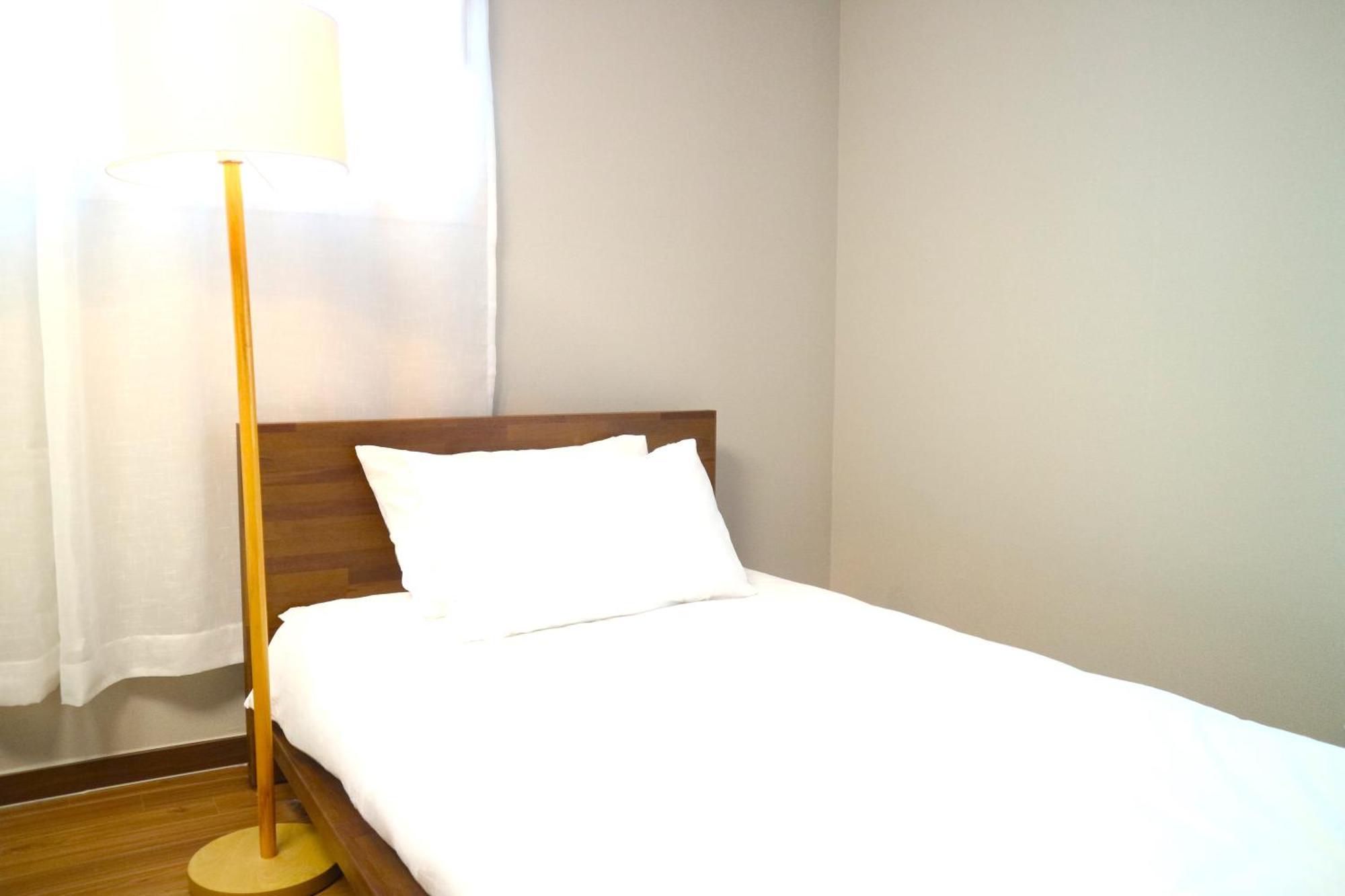 Incheon Airport Guest House King Екстер'єр фото