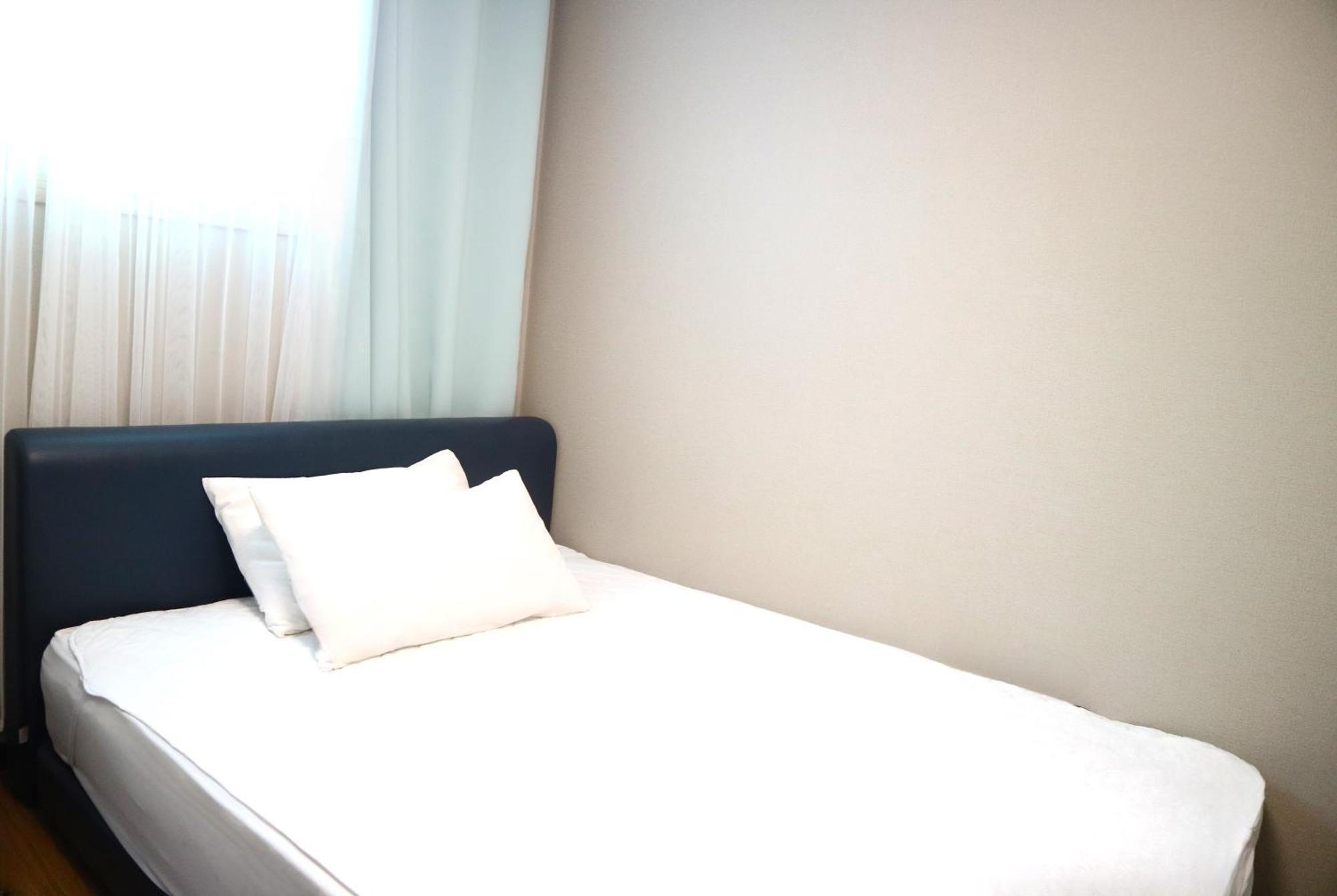 Incheon Airport Guest House King Екстер'єр фото