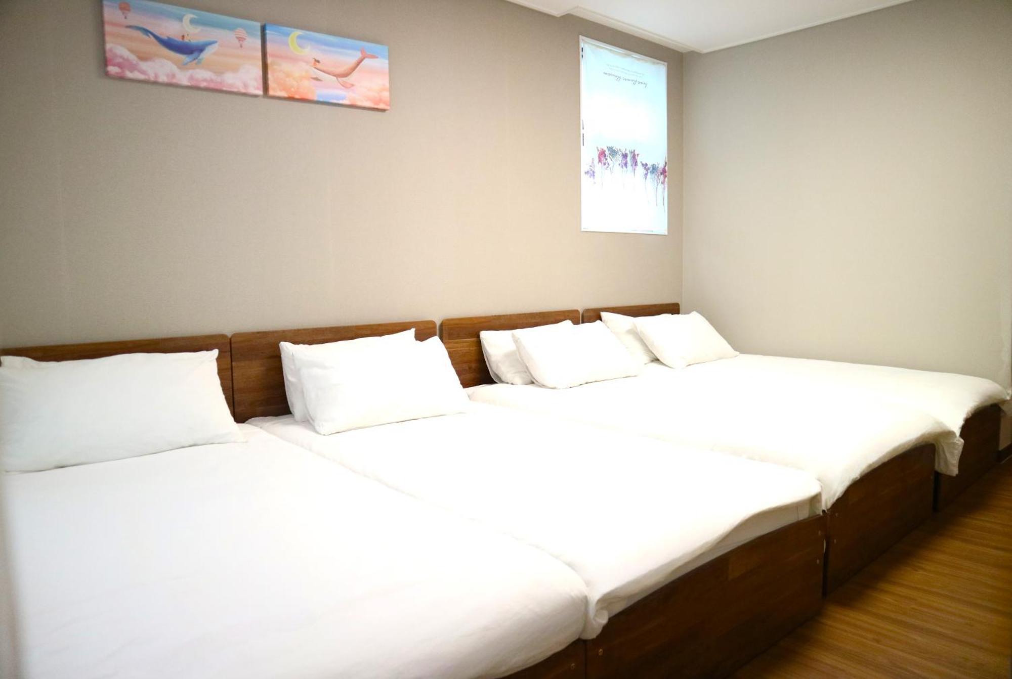 Incheon Airport Guest House King Екстер'єр фото