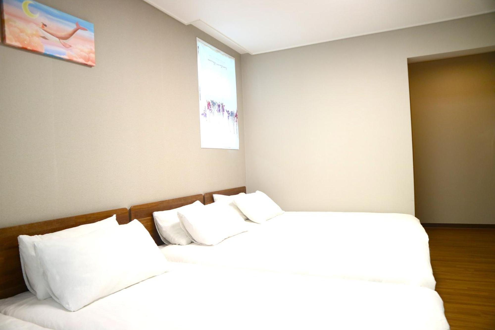 Incheon Airport Guest House King Екстер'єр фото