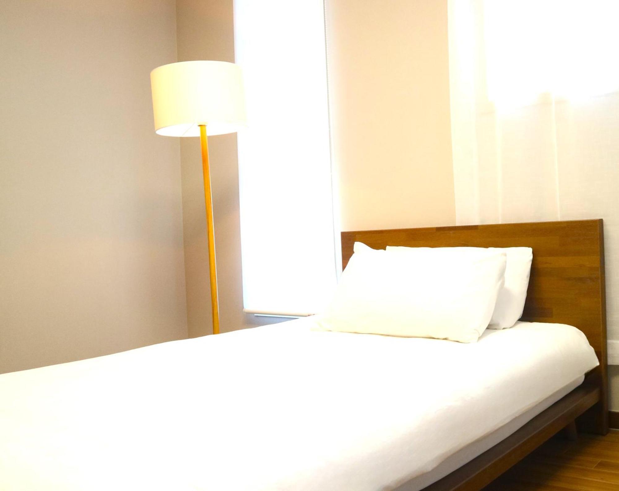 Incheon Airport Guest House King Екстер'єр фото